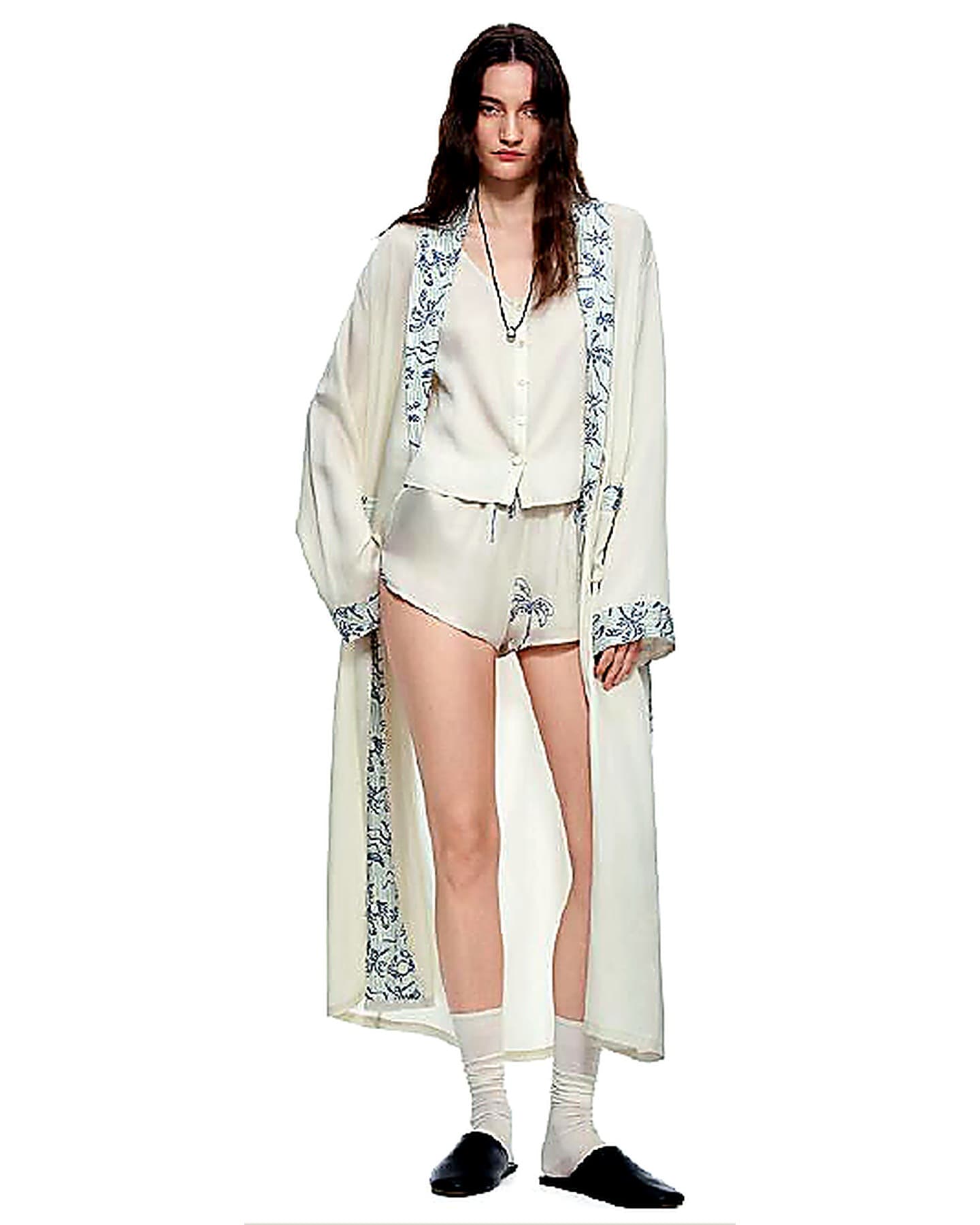 Soft Robe & Cami Lounge Set pajamas and loungewear B2B development reference image