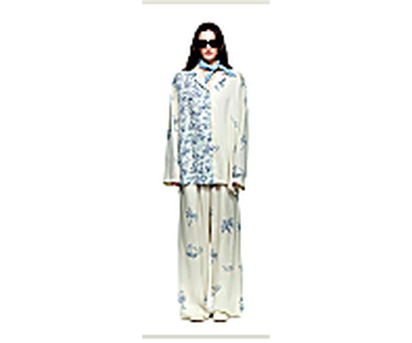 Printed Long Pajama Set wearing and construction view 1