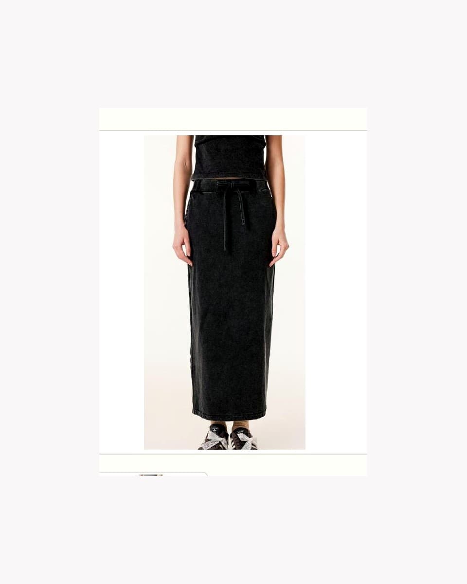 Straight Knit Midi Skirt product reference for custom casual fashion manufacturing