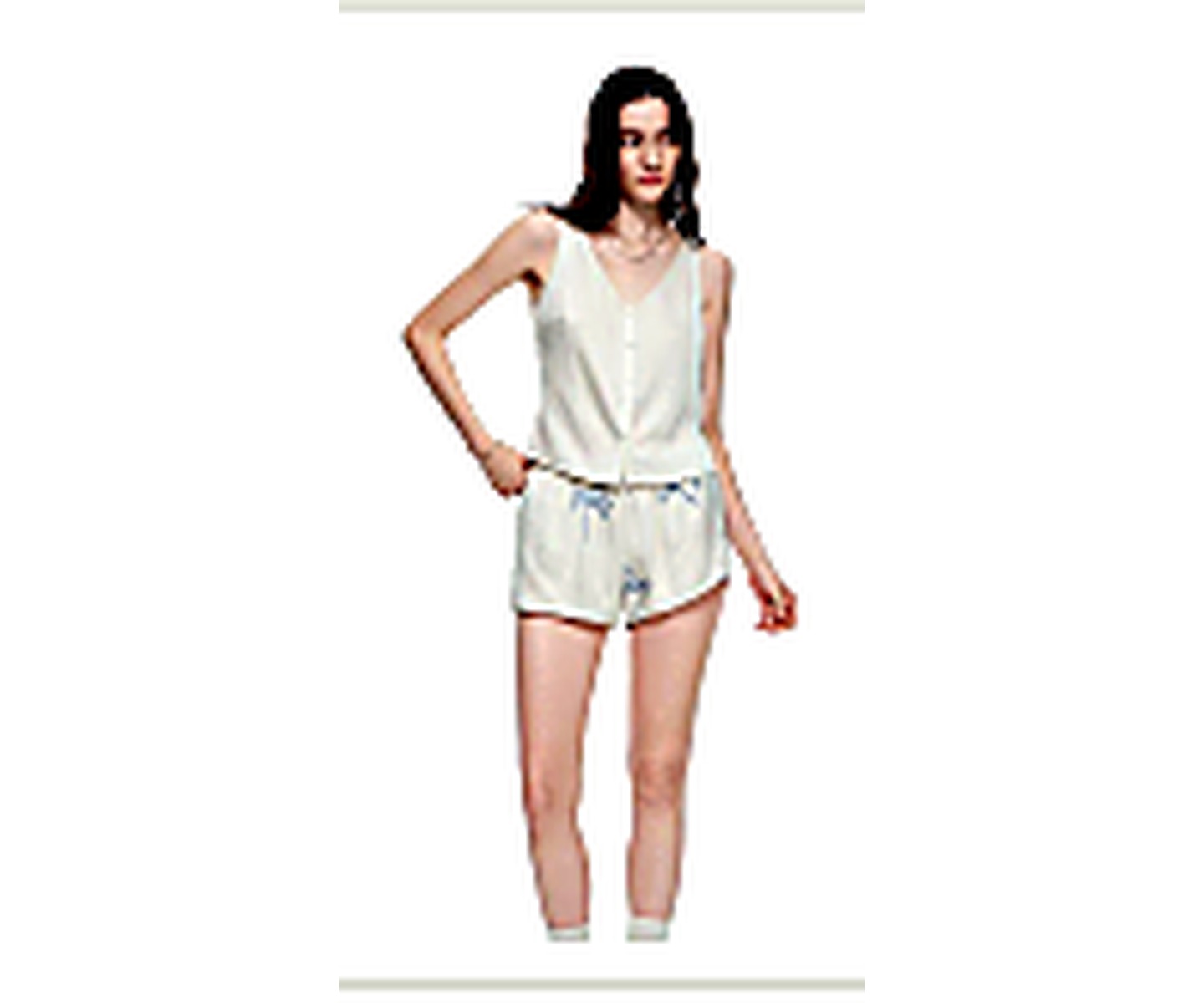 Sleeveless Viscose Lounge Set wearing and construction view 2