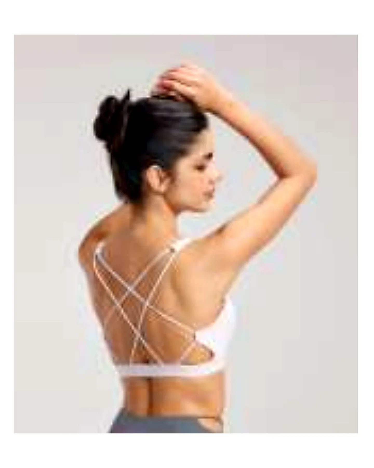Custom Yoga Sports Bra DWB115007 wearing and construction view 1
