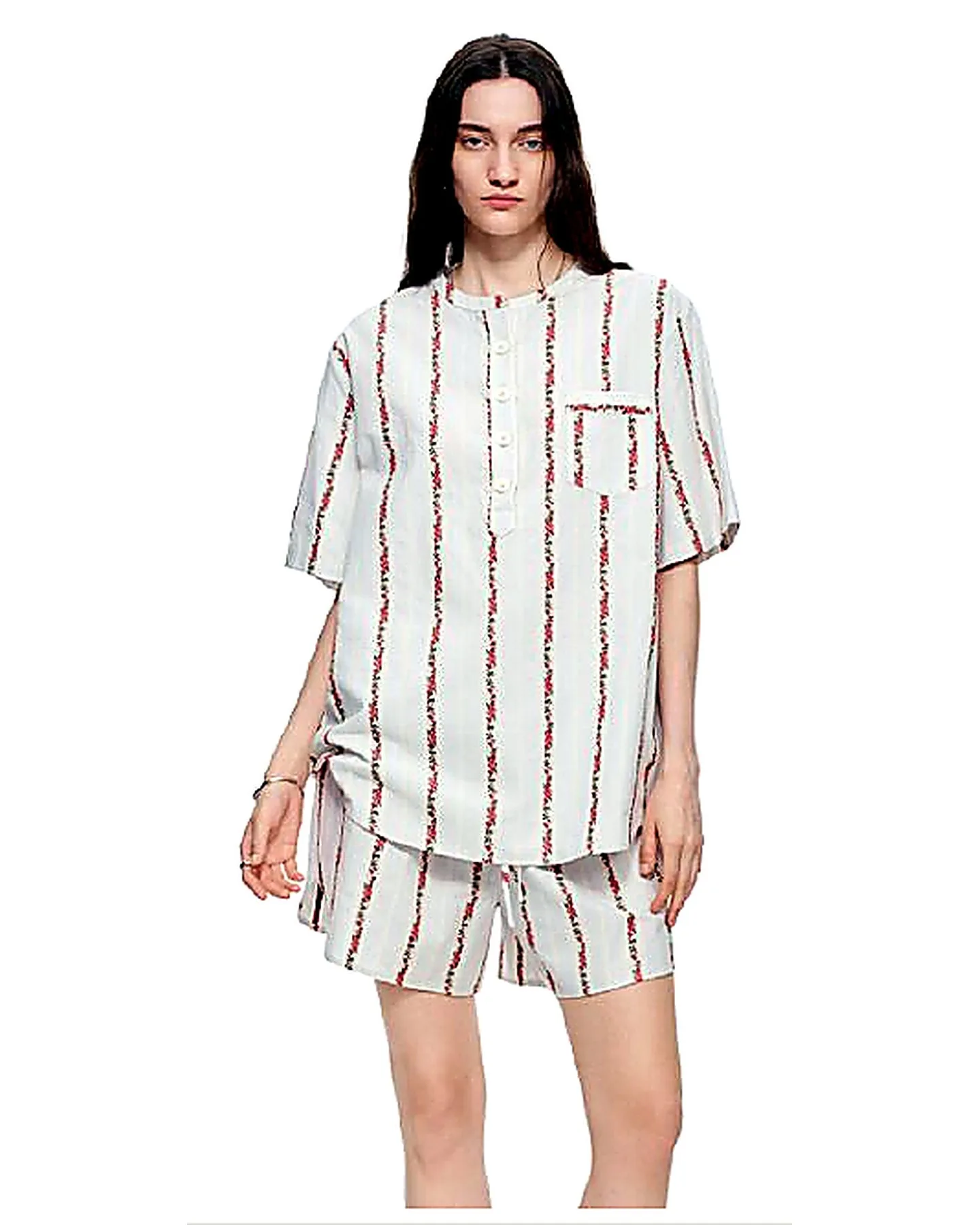 Striped short-sleeve shirt and shorts set showing the style and component scope behind a garment quotation