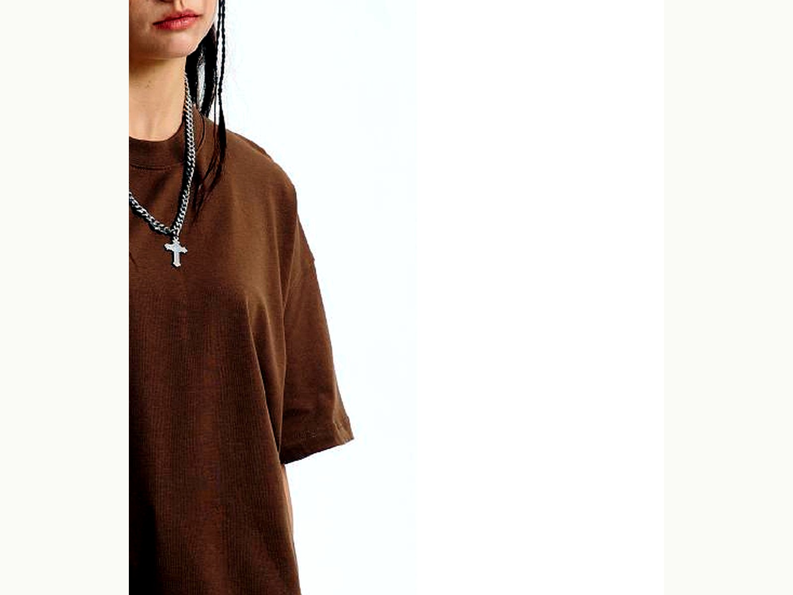 Washed Drop-Shoulder Tee wearing and construction view 2